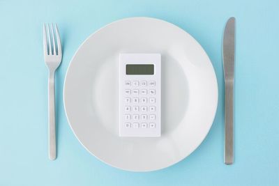 即使生活不規(guī)律,無法精致飲食,飲食順序和咀嚼次數(shù)也很重要