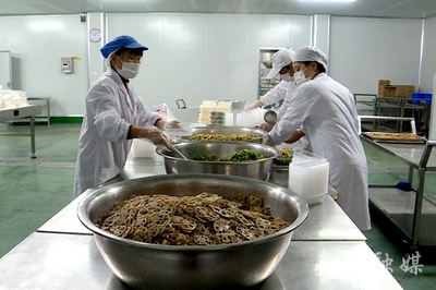 抗疫一線的“中央廚房” 呵護舌尖上的安全