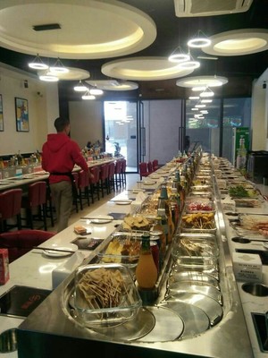 壹欣QW-3阿克蘇旋轉(zhuǎn)火鍋餐桌 轉(zhuǎn)轉(zhuǎn)壽司傳送帶 鐵板燒旋轉(zhuǎn)設(shè)備圖片_高清圖_細(xì)節(jié)圖-成都壹欣餐飲管理 -