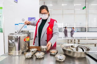 南京中小學(xué)食堂怎么管理的 今天我們告訴你